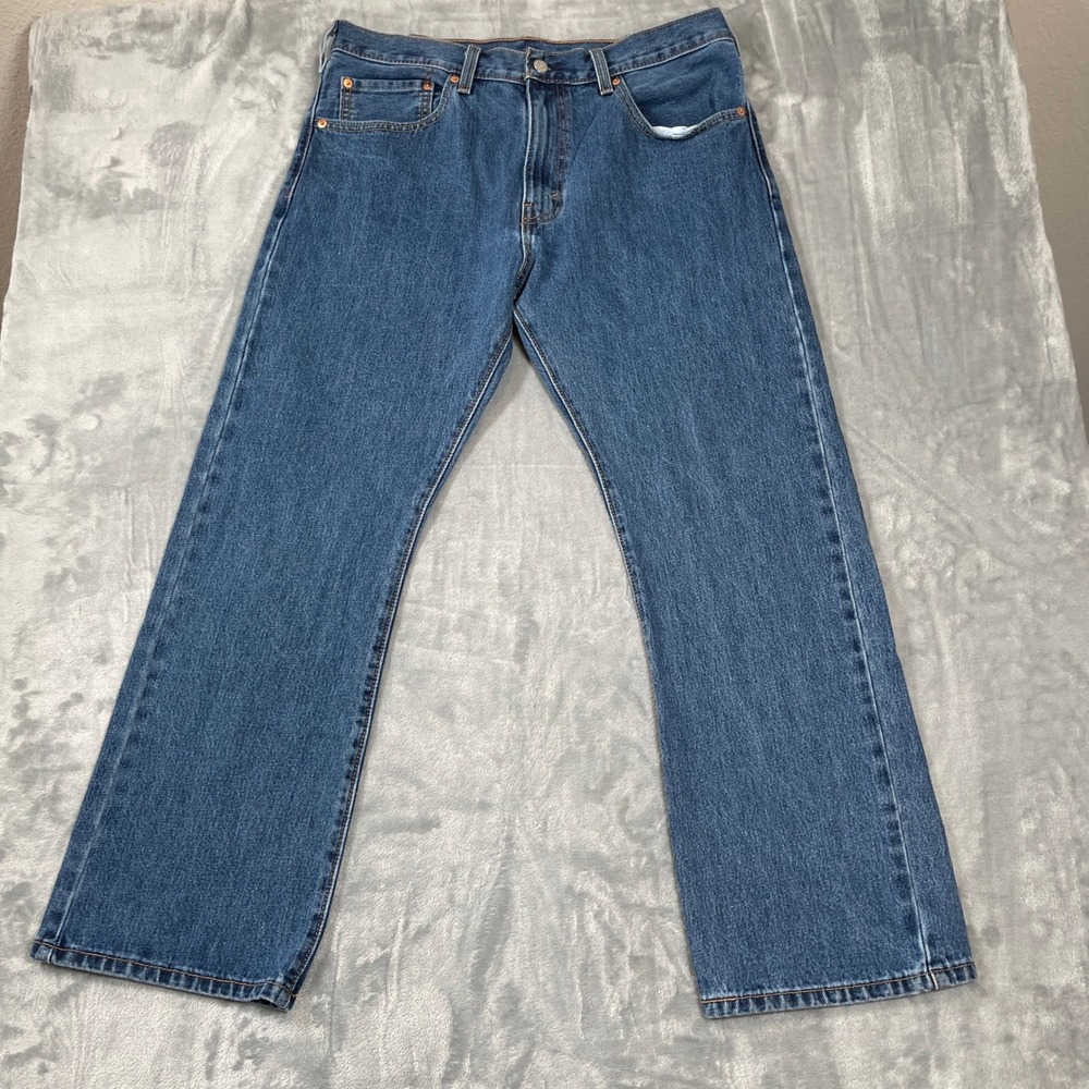 Levis 517 Bootcut Jeans Mens 36x30 Blue Medium Wash Denim Pants 00517-4891